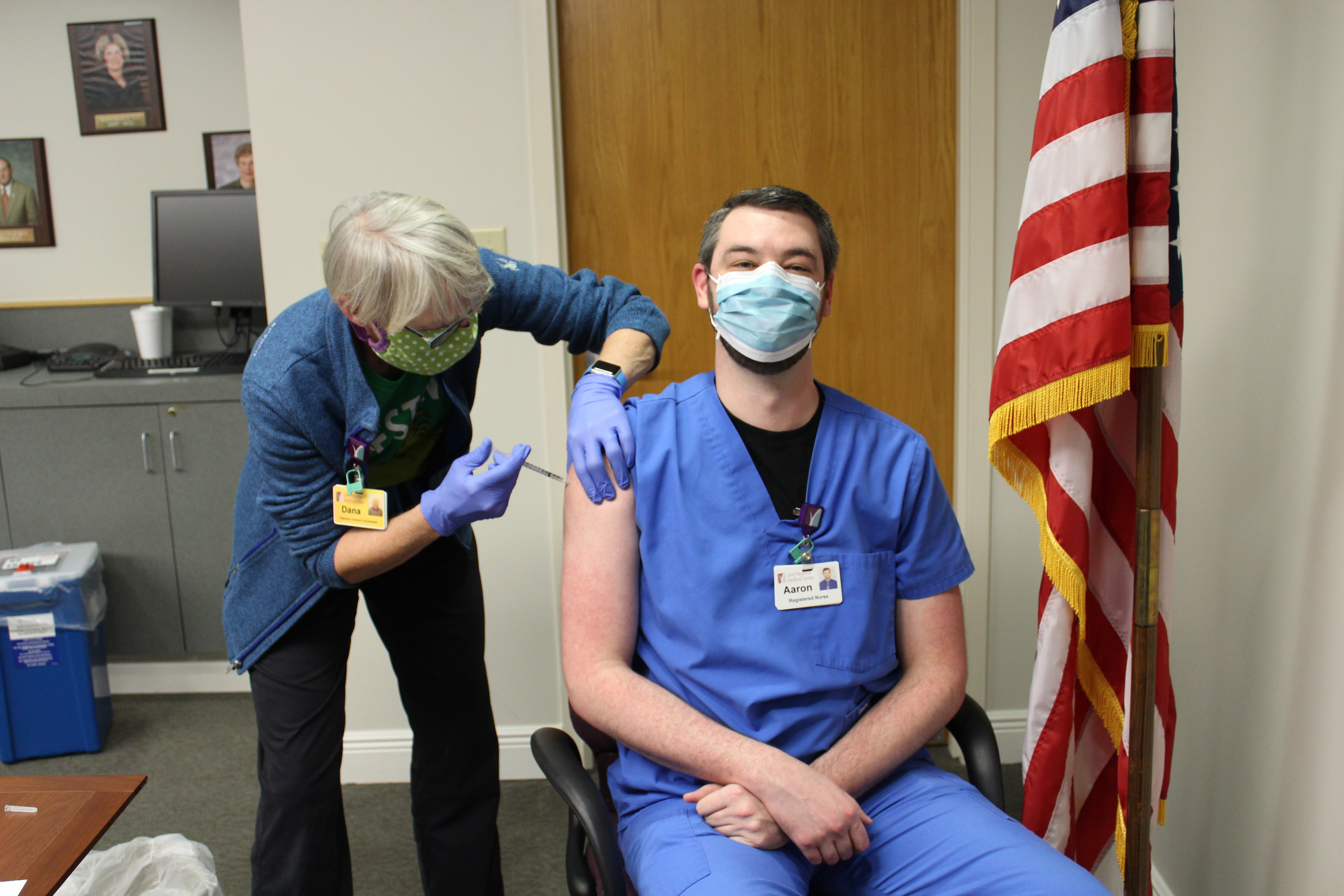 Lane Regional Medical Center Staff Members Begin Receiving COVID-19 Vaccine