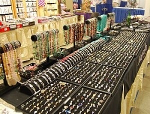 Lane Auxiliary to Host $5 Jewelry and Accessories Sale