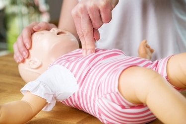 Why Every Parent Should Know Infant CPR and How You can Learn