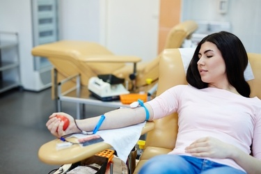 3 GREAT REASONS TO DONATE BLOOD