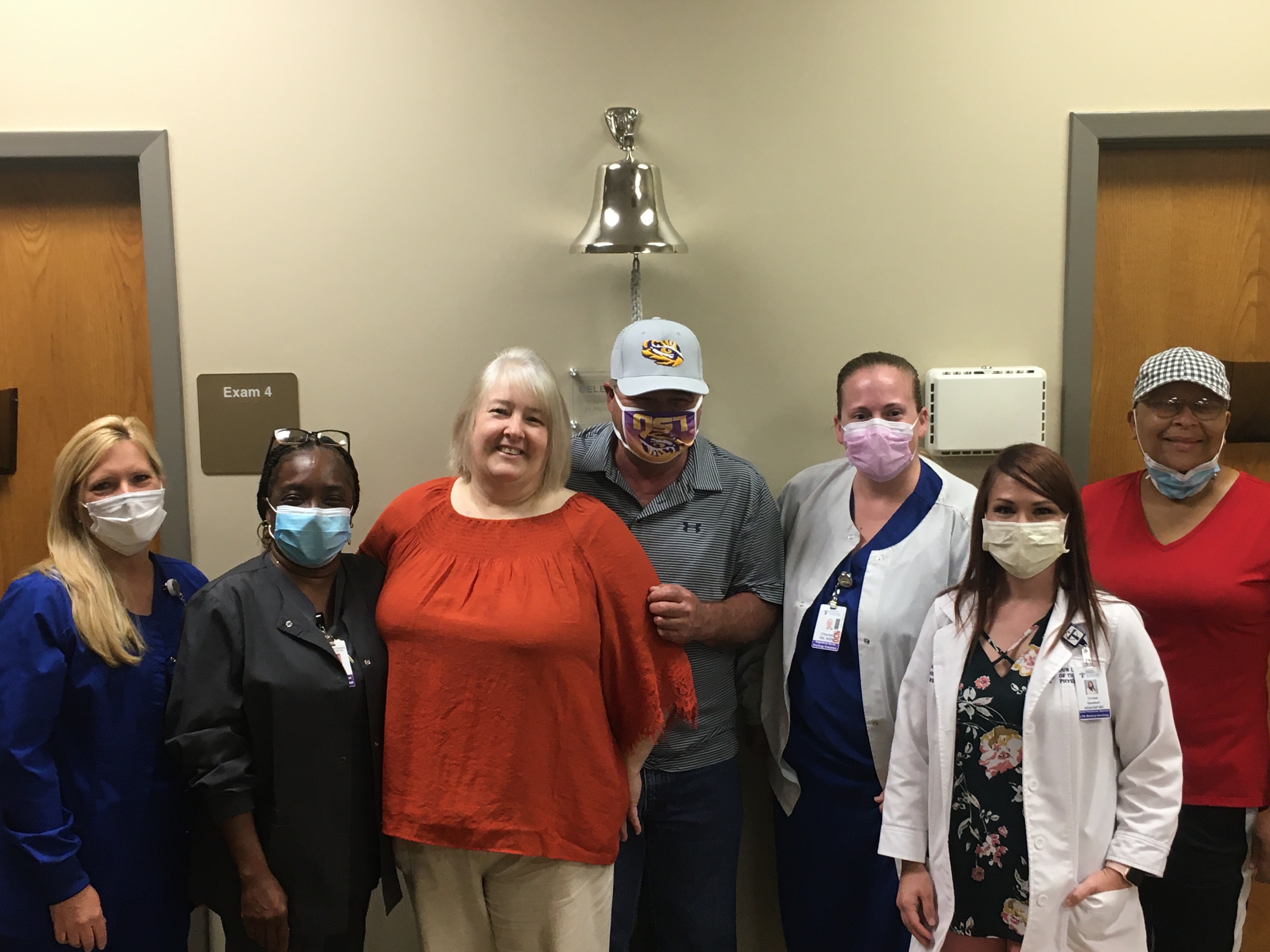 Tina Strickland Rings the Bell at Lane Cancer Center