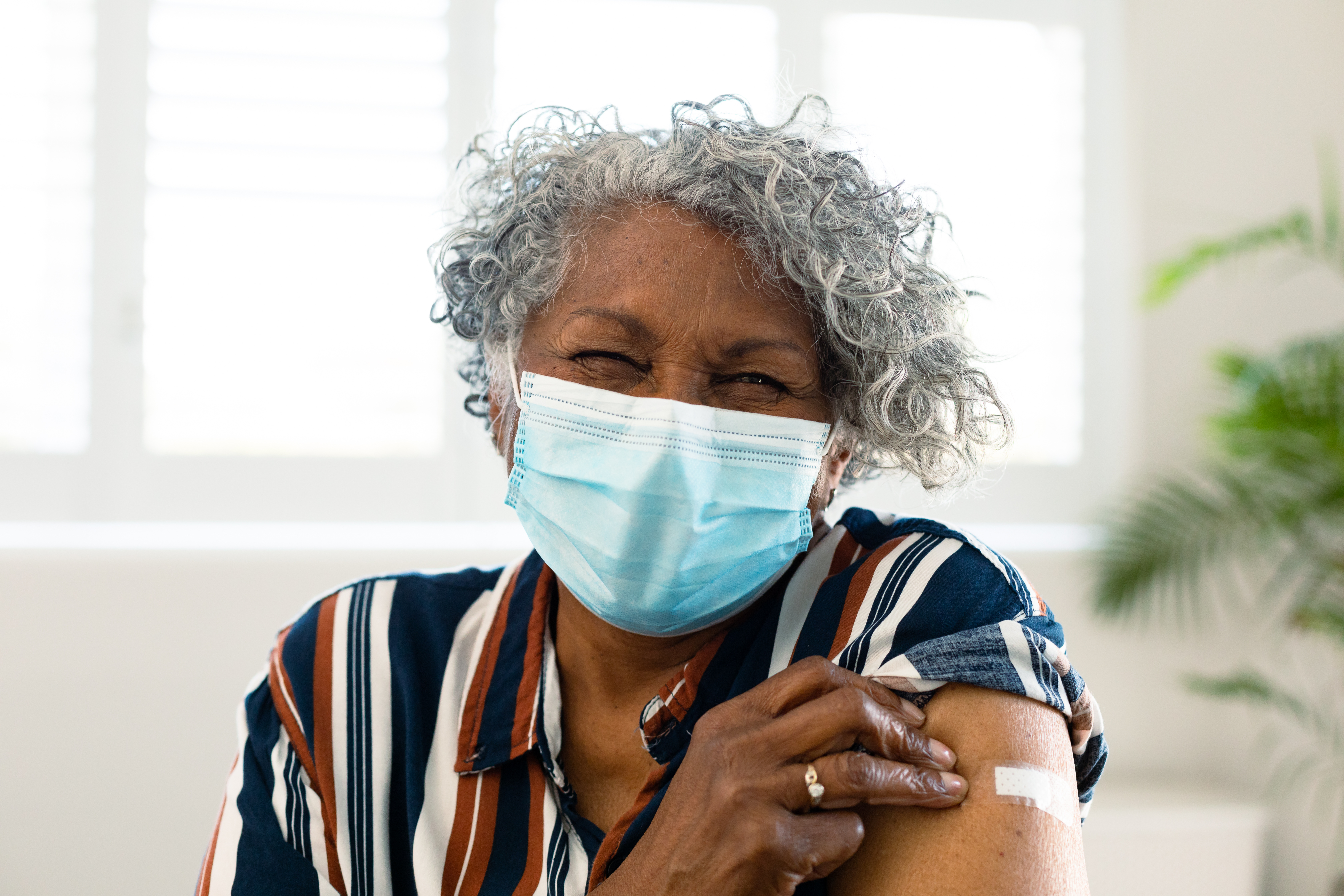 Preventing Pneumonia: Who Should Get a Pneumonia Vaccine?